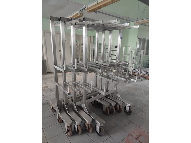 Nn smoke trolleys - afbeelding 2 van  9