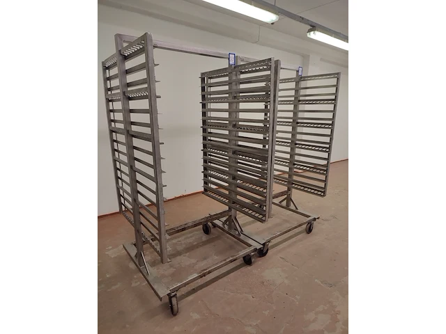 Nn smoke trolleys - afbeelding 2 van  8