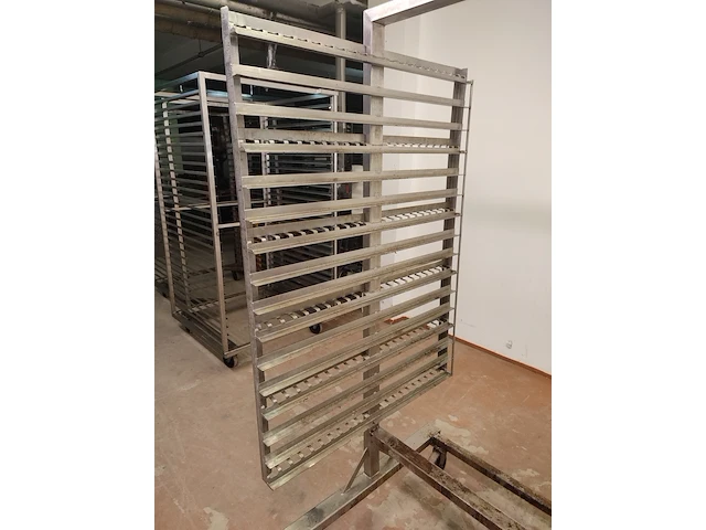 Nn smoke trolleys - afbeelding 5 van  8