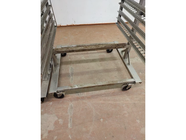 Nn smoke trolleys - afbeelding 8 van  8