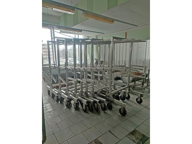 Nn smoke trolleys - afbeelding 2 van  9