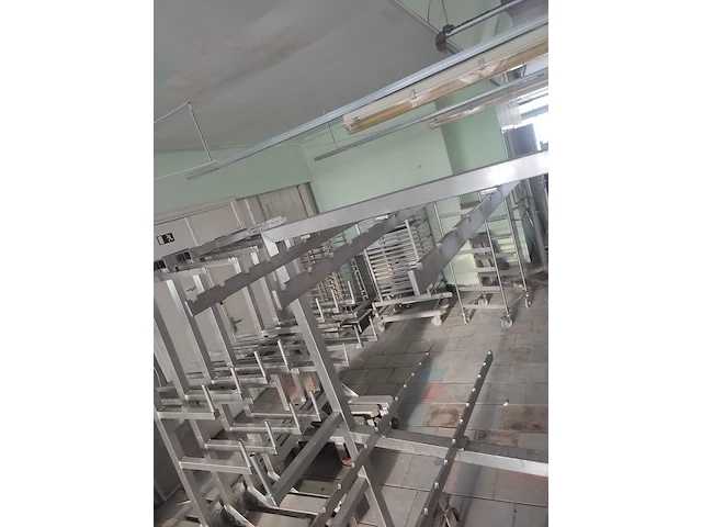 Nn smoke trolleys - afbeelding 7 van  9