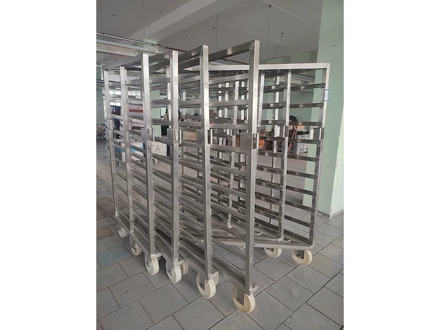 Nn smoke trolleys - afbeelding 2 van  8