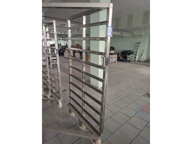 Nn smoke trolleys - afbeelding 5 van  8