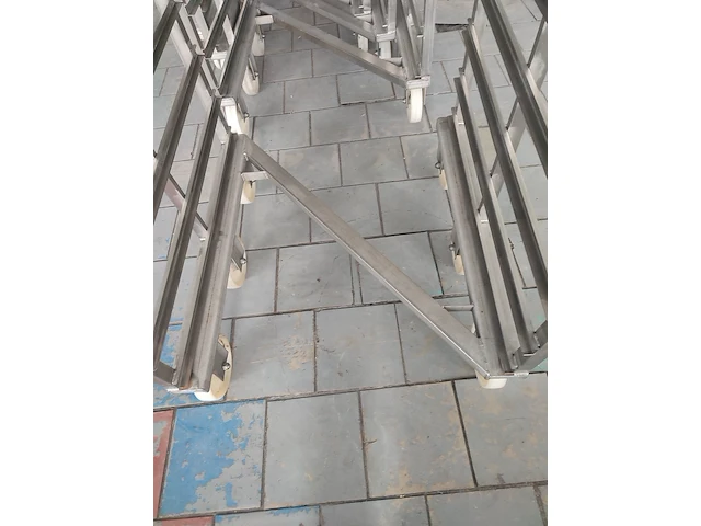 Nn smoke trolleys - afbeelding 7 van  8