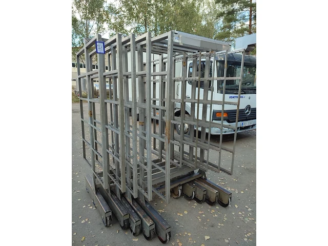 Nn smoke trolleys - afbeelding 1 van  7