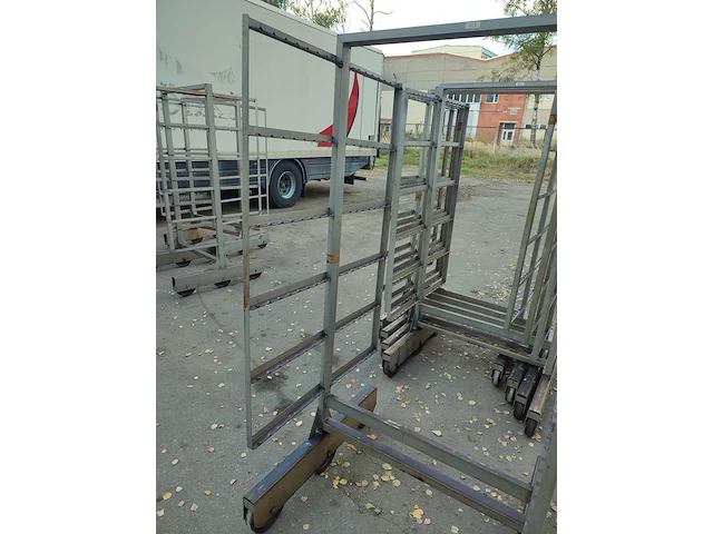 Nn smoke trolleys - afbeelding 5 van  7