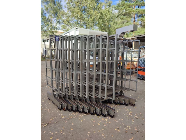 Nn smoke trolleys - afbeelding 1 van  7