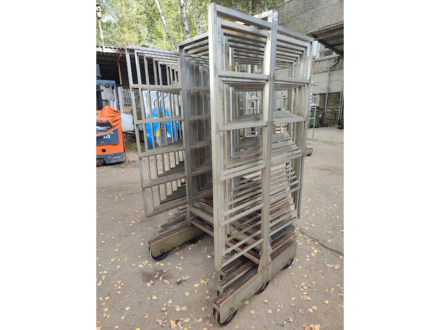 Nn smoke trolleys - afbeelding 3 van  7