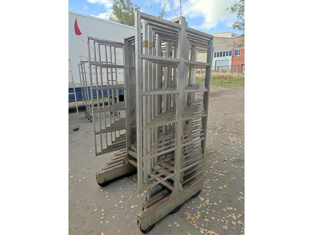 Nn smoke trolleys - afbeelding 2 van  8
