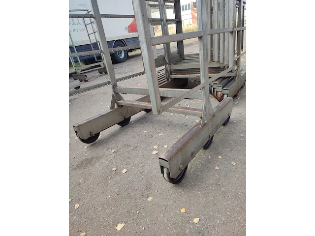 Nn smoke trolleys - afbeelding 8 van  8
