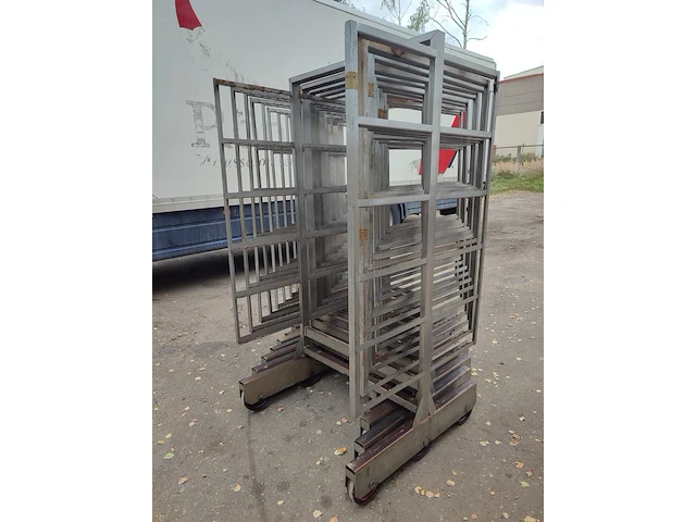 Nn smoke trolleys - afbeelding 2 van  7