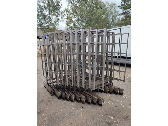 Nn smoke trolleys - afbeelding 1 van  7