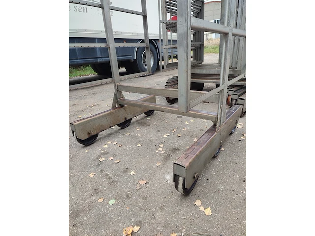 Nn smoke trolleys - afbeelding 7 van  7