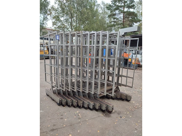 Nn smoke trolleys - afbeelding 1 van  7