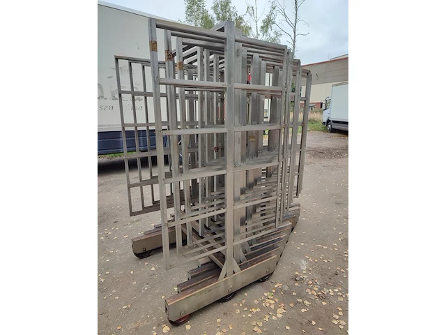 Nn smoke trolleys - afbeelding 2 van  7