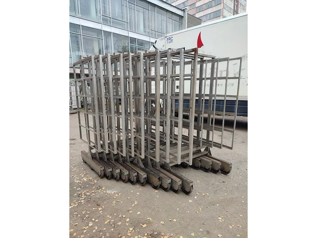 Nn smoke trolleys - afbeelding 3 van  7