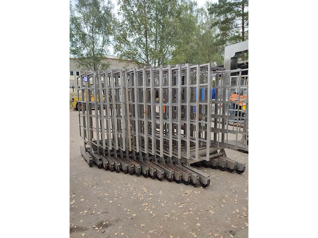 Nn smoke trolleys - afbeelding 1 van  7