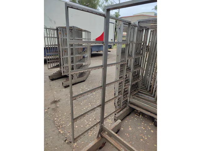 Nn smoke trolleys - afbeelding 5 van  7