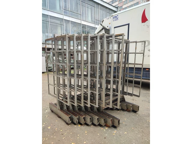 Nn smoke trolleys - afbeelding 3 van  7