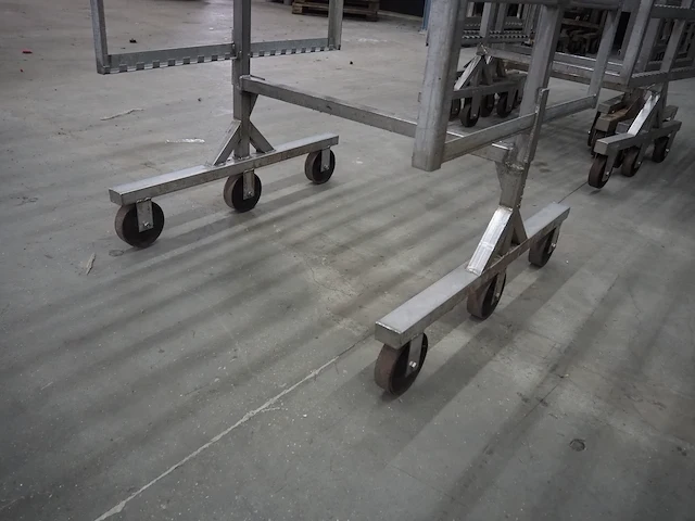 Nn smoke trolleys - afbeelding 5 van  5