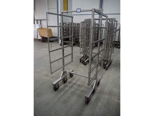 Nn smoke trolleys - afbeelding 3 van  5