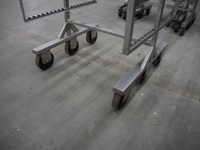 Nn smoke trolleys - afbeelding 5 van  5