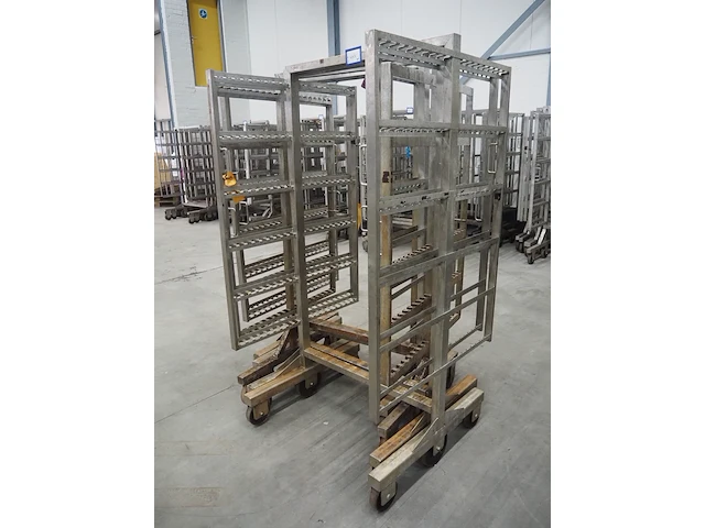 Nn smoke trolleys - afbeelding 2 van  5
