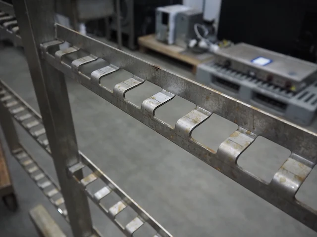 Nn smoke trolleys - afbeelding 4 van  5