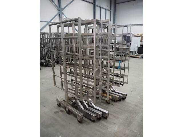 Nn smoke trolleys - afbeelding 2 van  5