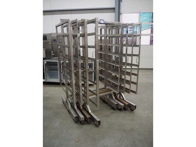 Nn smoke trolleys - afbeelding 2 van  5