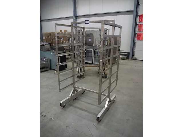 Nn smoke trolleys - afbeelding 3 van  5