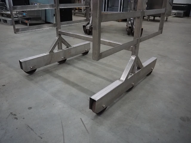 Nn smoke trolleys - afbeelding 5 van  5
