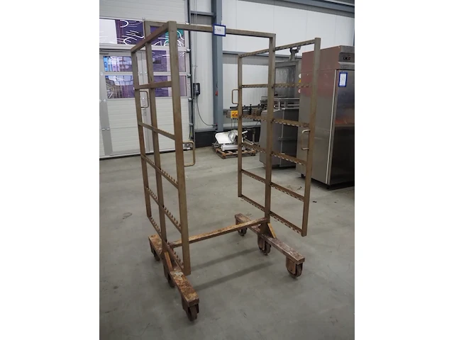 Nn smoke trolleys - afbeelding 2 van  4