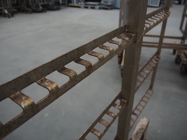 Nn smoke trolleys - afbeelding 4 van  5