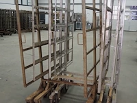 Nn smoke trolleys - afbeelding 1 van  5
