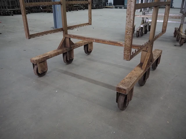Nn smoke trolleys - afbeelding 5 van  5