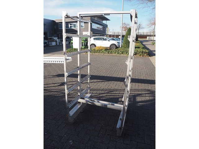 Nn smoke trolleys - afbeelding 8 van  10