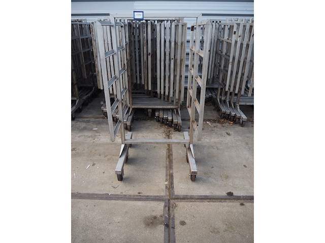 Nn smoke trolleys - afbeelding 3 van  5