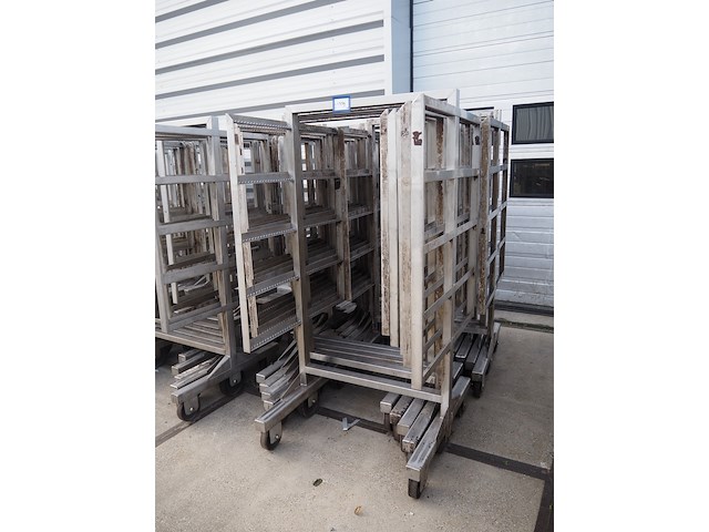 Nn smoke trolleys - afbeelding 2 van  5