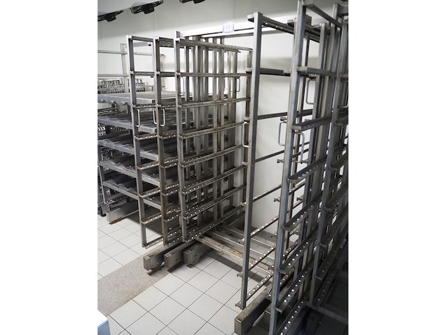 Nn smoke trolleys - afbeelding 1 van  5