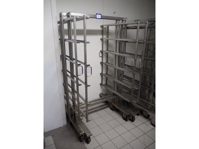 Nn smoke trolleys - afbeelding 1 van  5