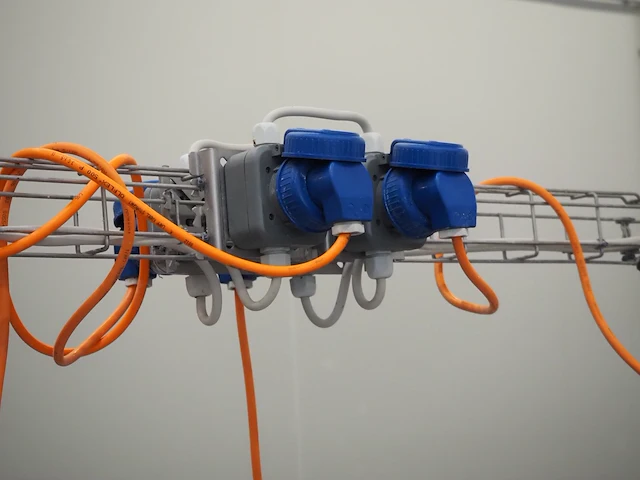 Nn sockets - afbeelding 5 van  5