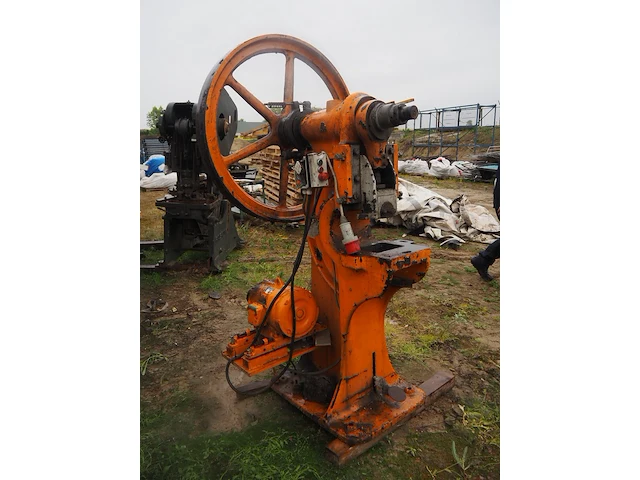 Nn spinning wheel - afbeelding 4 van  9