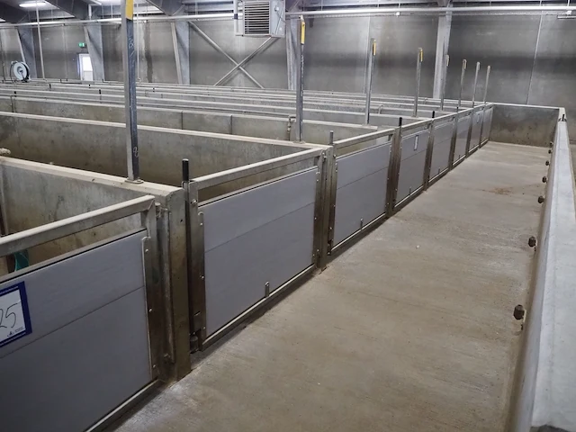 Nn stables - afbeelding 15 van  22
