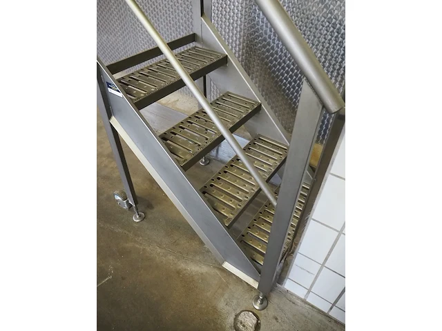 Nn stair - afbeelding 4 van  4