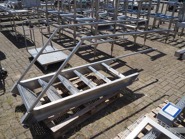 Nn stairs - afbeelding 2 van  5