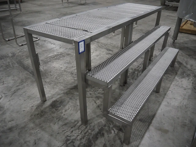 Nn stairs - afbeelding 1 van  6