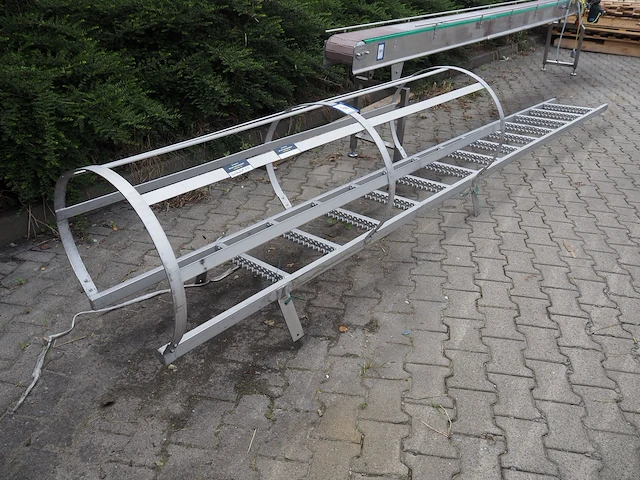 Nn stairs - afbeelding 1 van  3