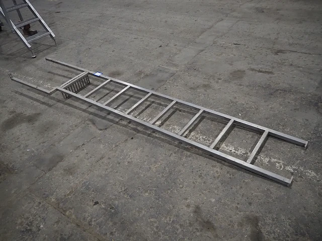 Nn stairs - afbeelding 3 van  4